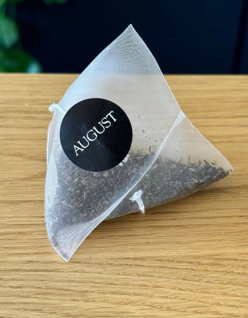 Load image into Gallery viewer, Essentials Black Gold Black Tea - 15 Tea Bags
