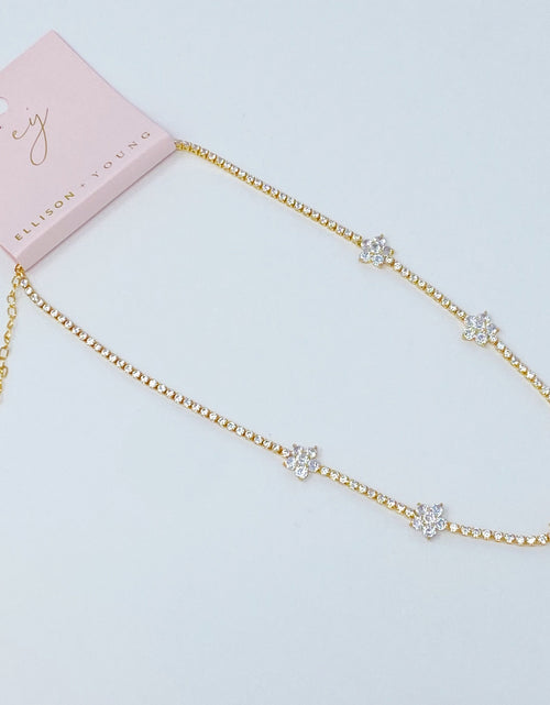 Load image into Gallery viewer, Stella Shiny Flower Necklace by Ellisonyoung.com

