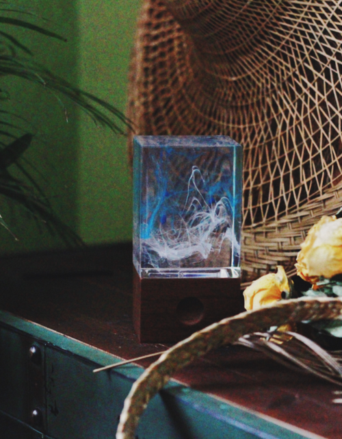 Load image into Gallery viewer, Resin table decor - Ocean by EP Light
