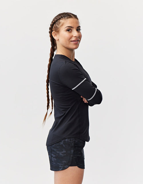 Load image into Gallery viewer, Foudy Women's Longsleeve Workout Top
