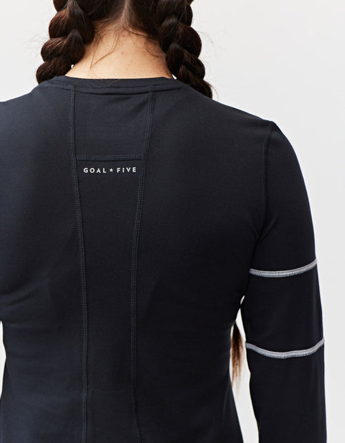 Load image into Gallery viewer, Foudy Women's Longsleeve Workout Top
