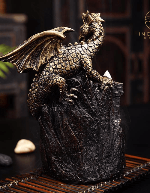 Load image into Gallery viewer, Fly Dragon Incense Burner by incenseocean
