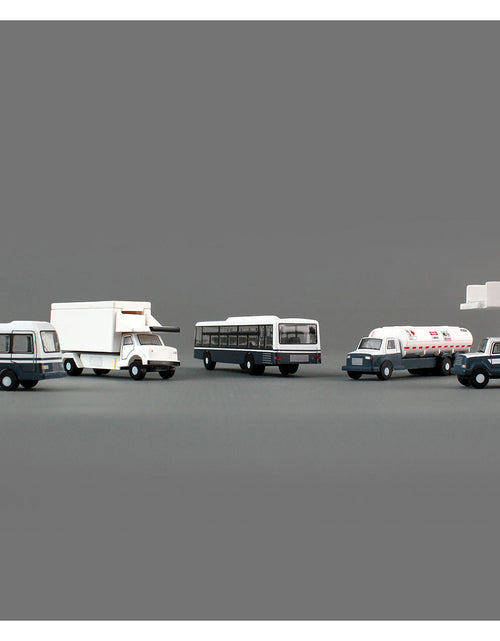 Load image into Gallery viewer, Airport Service Vehicles Set of 5 pieces "Gemini 200" Series Diecast Models by GeminiJets
