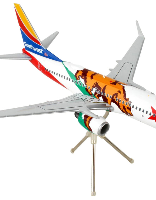 Load image into Gallery viewer, Boeing 737-700 Commercial Aircraft "Southwest Airlines - California One" California Flag Livery "Gemini 200" Series 1/200 Diecast Model Airplane by GeminiJets
