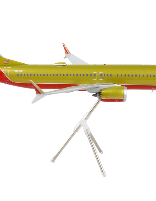 Load image into Gallery viewer, Boeing 737 MAX 8 Commercial Aircraft "Southwest Airlines" Gold and Red "Gemini 200" Series 1/200 Diecast Model Airplane by GeminiJets
