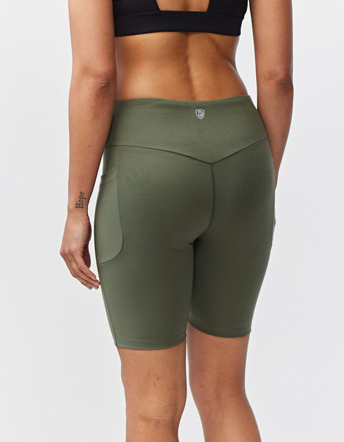 Load image into Gallery viewer, Go Again Bike Short 8"
