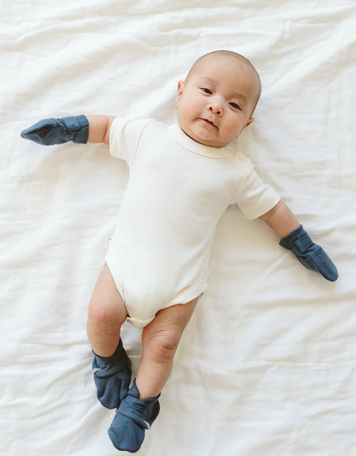 Load image into Gallery viewer, MITTS | MIDNIGHT by goumikids
