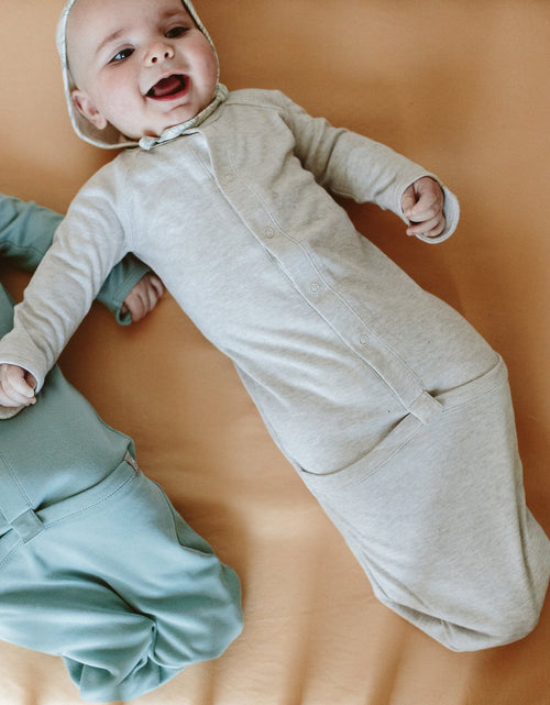Load image into Gallery viewer, GOWNS | STORM GRAY by goumikids
