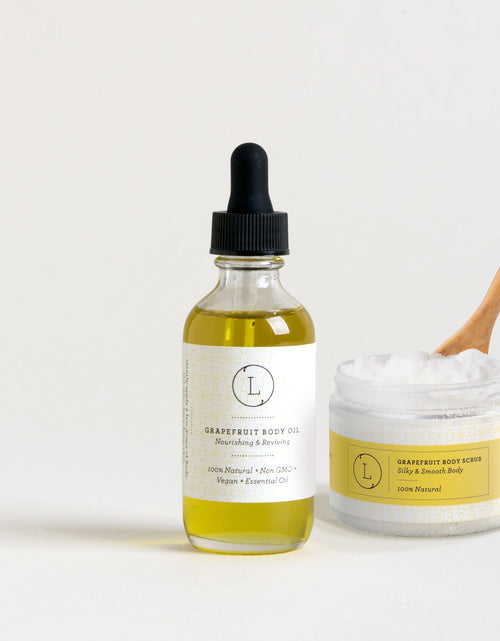 Load image into Gallery viewer, Moisturizing set with Grapefruit body oil and Body scrub by Lizush

