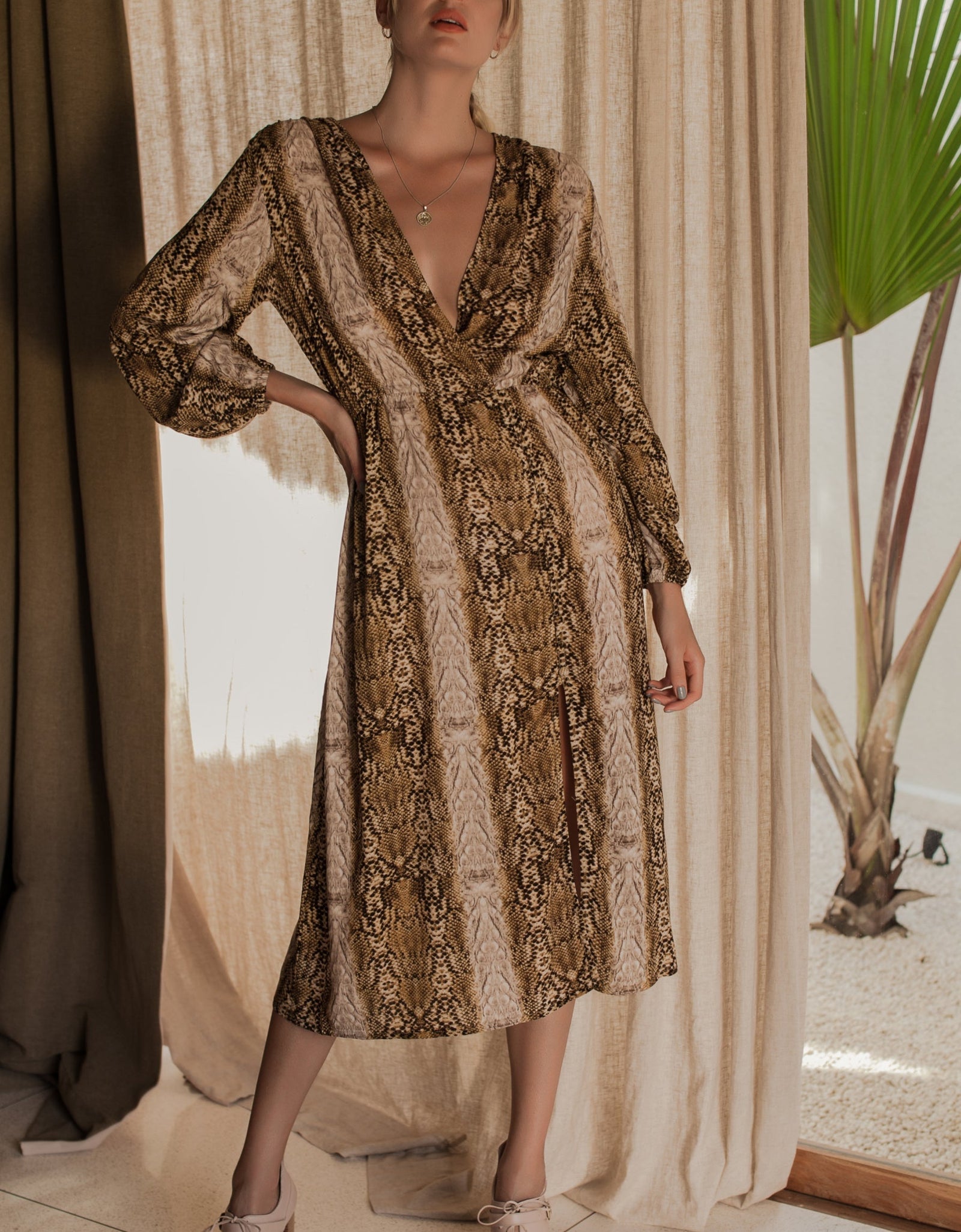 Greta Long Sleeve Midi Dress by ELF