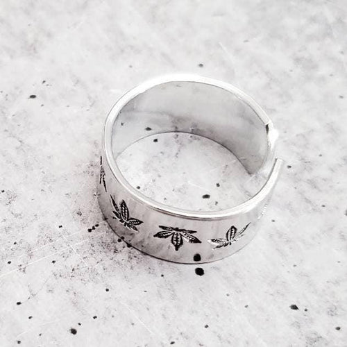 Load image into Gallery viewer, Hemp Leaf Silver Ring by Salt and Sparkle
