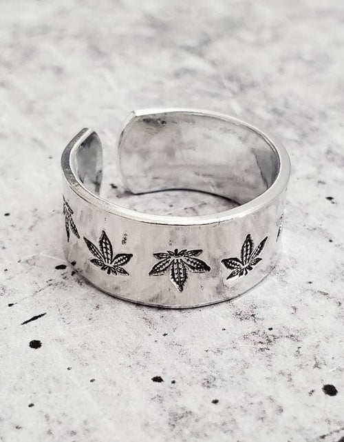 Load image into Gallery viewer, Hemp Leaf Silver Ring by Salt and Sparkle
