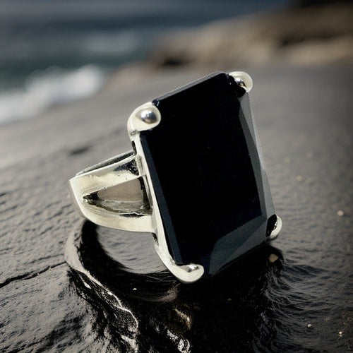 Load image into Gallery viewer, The Urban Charm Jet Black Crystal Signature Statement Ring by The Urban Charm
