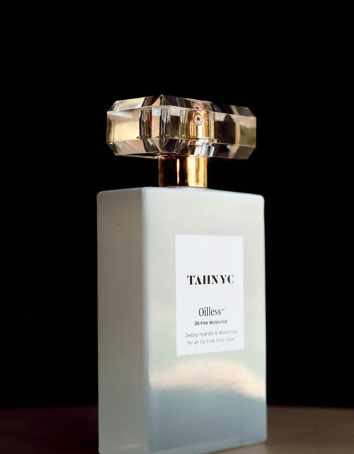 Load image into Gallery viewer, Oilless Oil Free Moisturizer by TAHNYC
