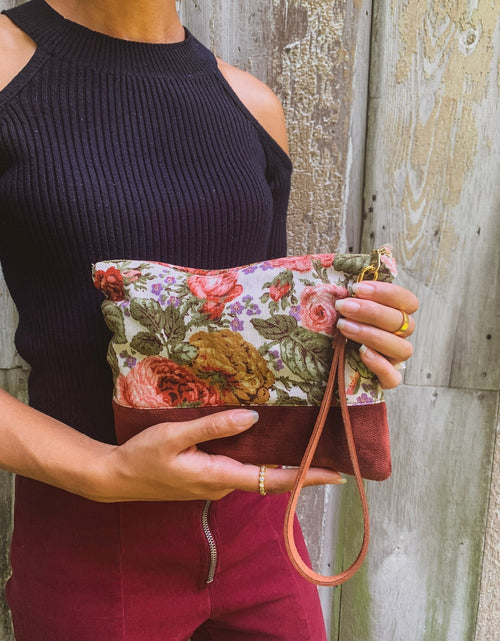 Load image into Gallery viewer, The Fall Bouquet Wristlet Purse by Ash &amp; Rose
