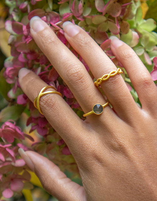 Load image into Gallery viewer, Entwined Rope Ring by Ash &amp; Rose
