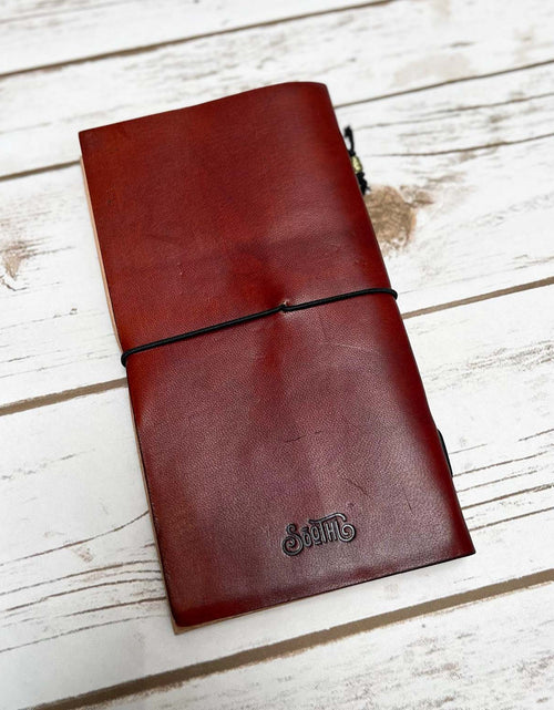 Load image into Gallery viewer, Custom Traveler's Leather Journals - TRAVELER'S JOURNALS by Soothi
