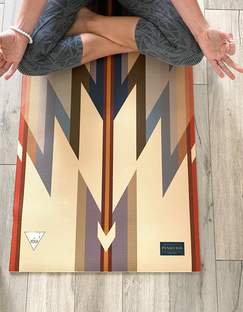 Load image into Gallery viewer, Pendleton x Yune Yoga Wyeth Trail Mat 5mm by Yune Yoga
