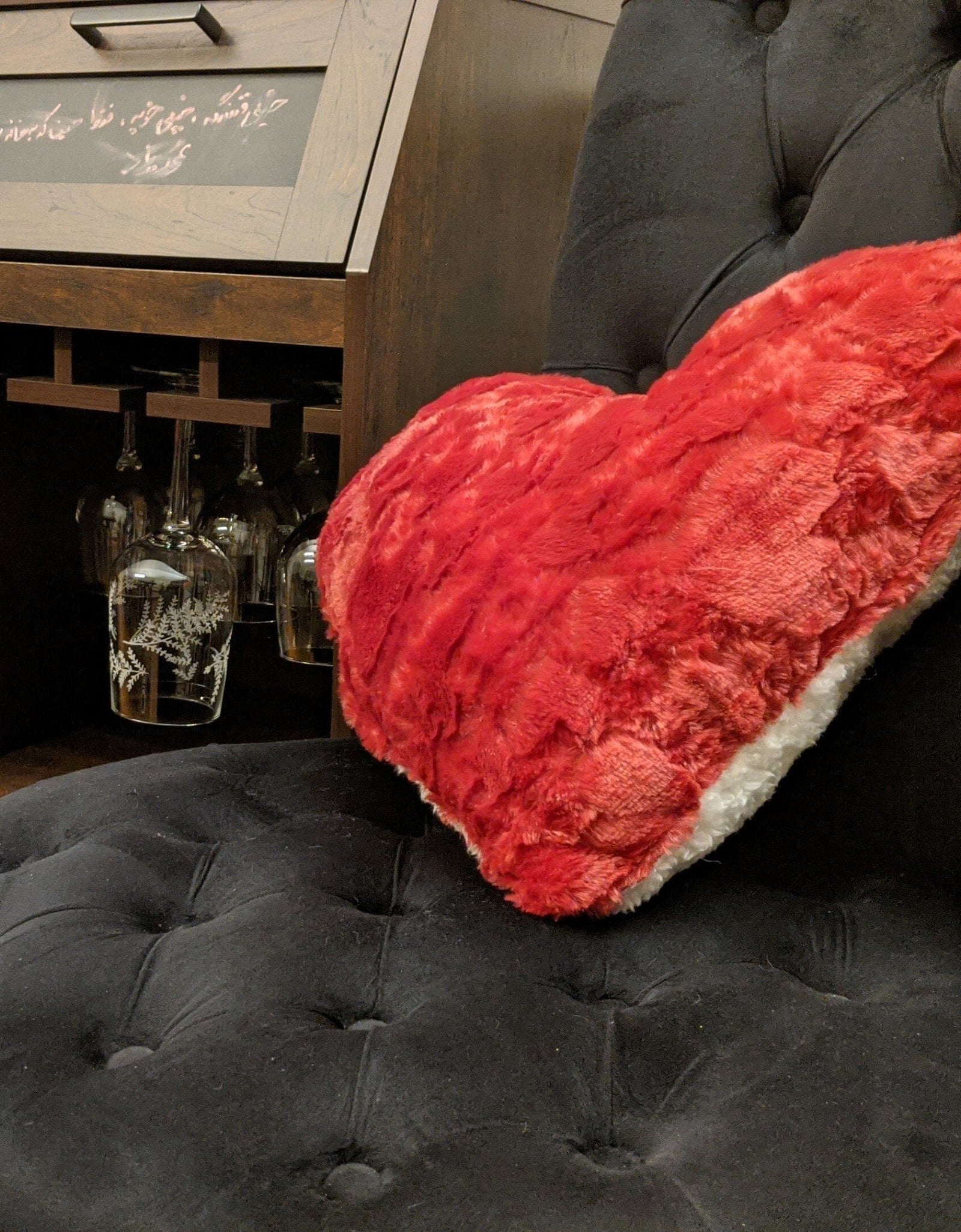 DaDa Bedding Hand-Made Luxury Romantic Valentine Heart Shaped Red Throw Pillow - 16” x 14” by DaDa Bedding Collection