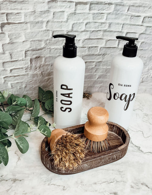 Load image into Gallery viewer, Natural Sisal Brush by Gia Roma

