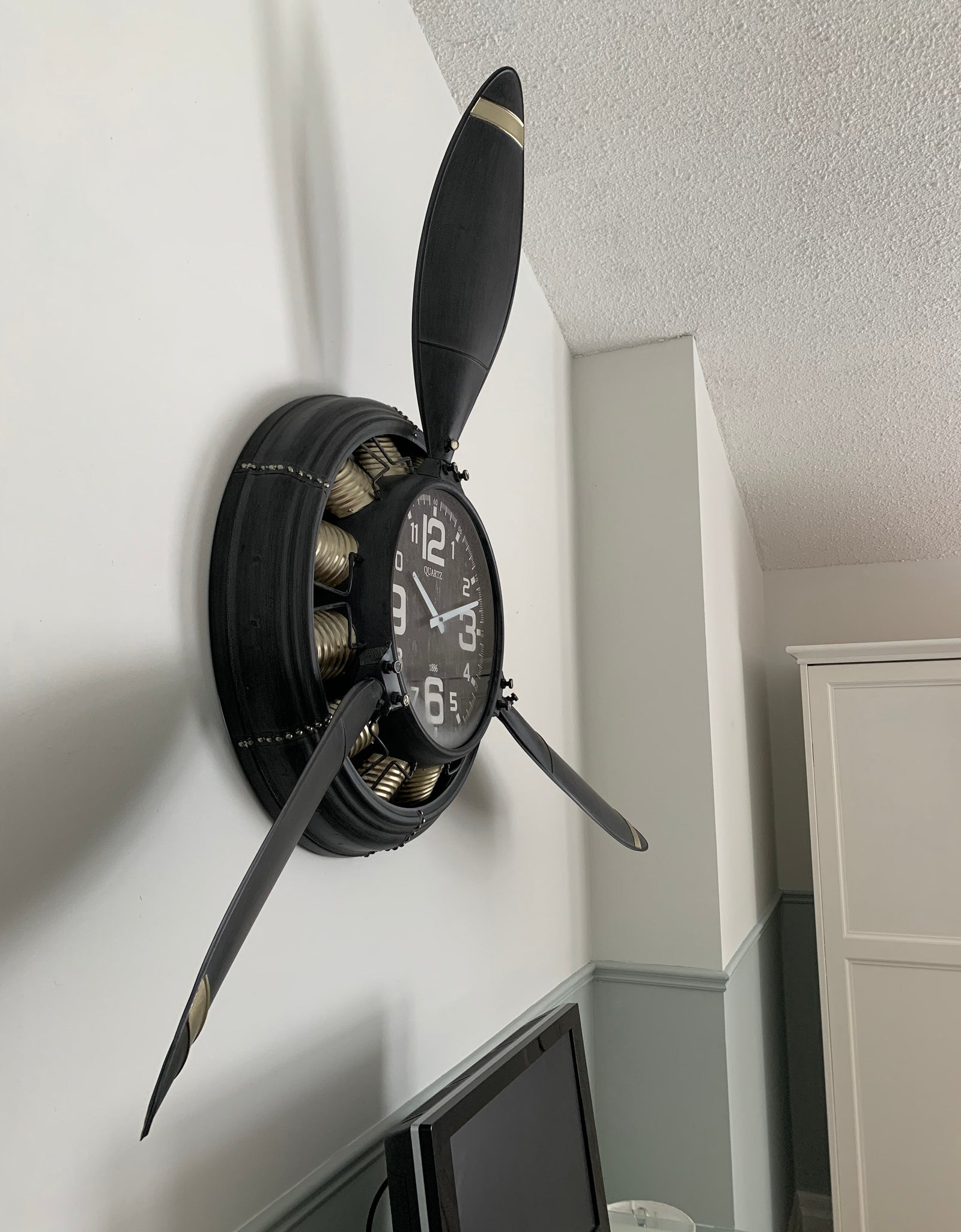 Metal Airplane Propeller Wall Décor clock by Peterson Housewares & Artwares