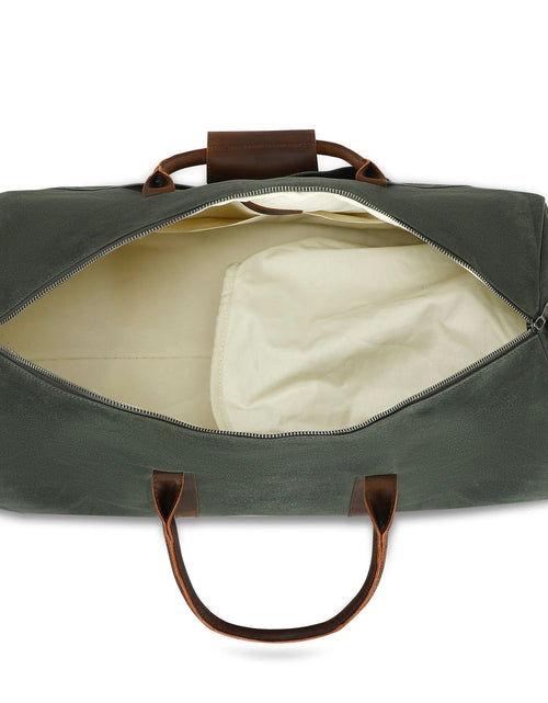 Load image into Gallery viewer, Weekender Bag
