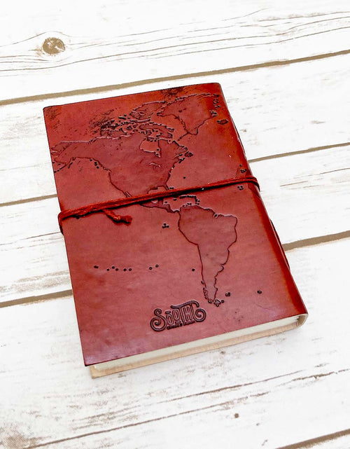 Load image into Gallery viewer, World Map 7x5 Handmade Leather Journal by Soothi

