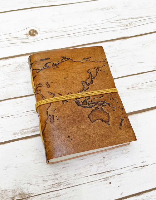Load image into Gallery viewer, World Map 7x5 Handmade Leather Journal by Soothi

