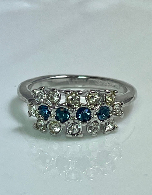 Load image into Gallery viewer, Vintage Ring Emerald or Sapphire and Clear Austrian Crystals 18k Gold Electroplated Cluster Made in USA by PVD Vintage Jewelry
