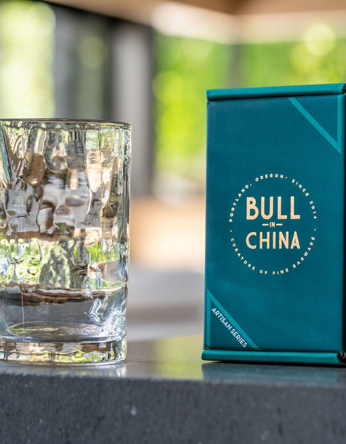 Load image into Gallery viewer, Artisan Series Mixing Glass - BIC Originals by Bull In China
