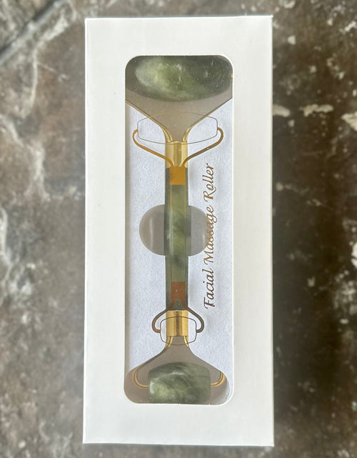 Load image into Gallery viewer, Jade Facial Roller by BeNat
