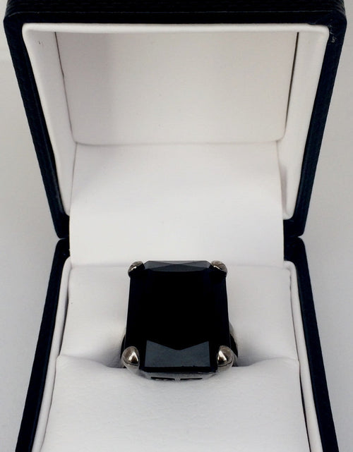 Load image into Gallery viewer, The Urban Charm Jet Black Crystal Signature Statement Ring by The Urban Charm
