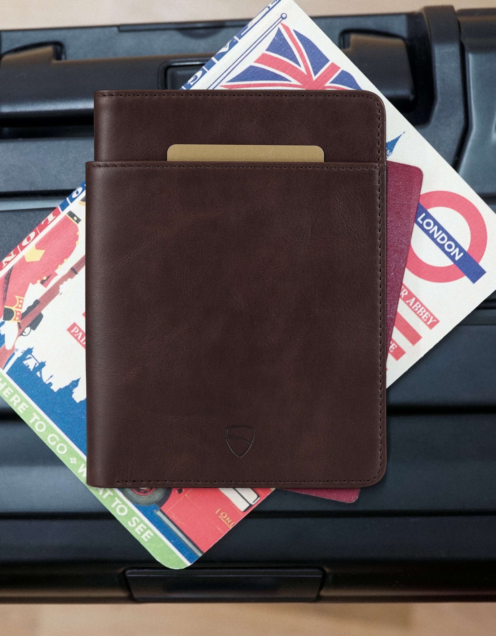 KENSINGTON Passport Wallet by Vaultskin