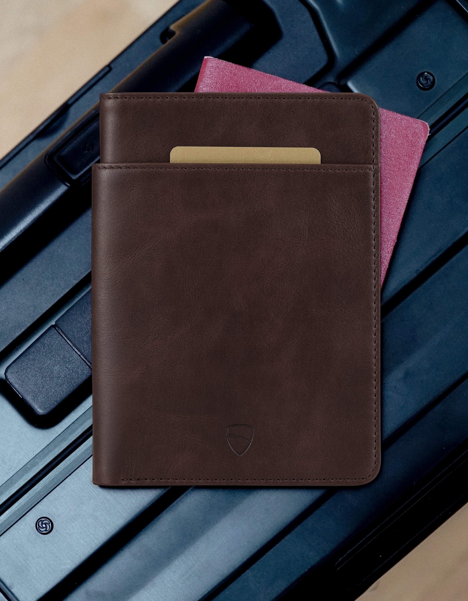 KENSINGTON Passport Wallet by Vaultskin