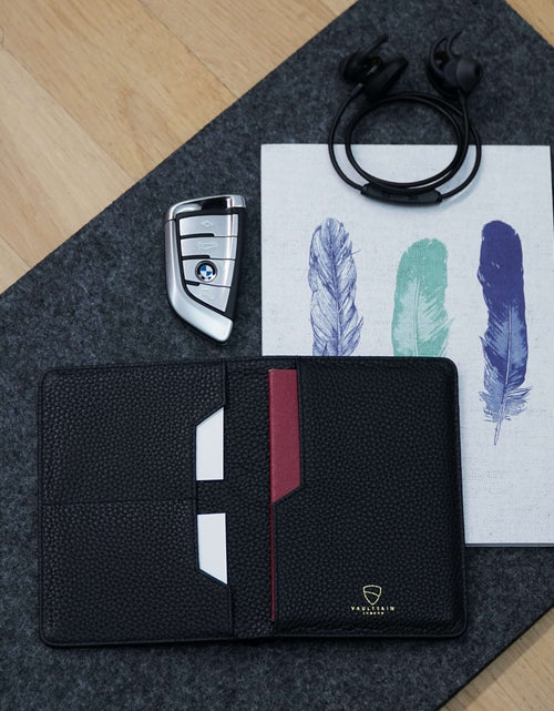 Load image into Gallery viewer, KENSINGTON Passport Wallet by Vaultskin
