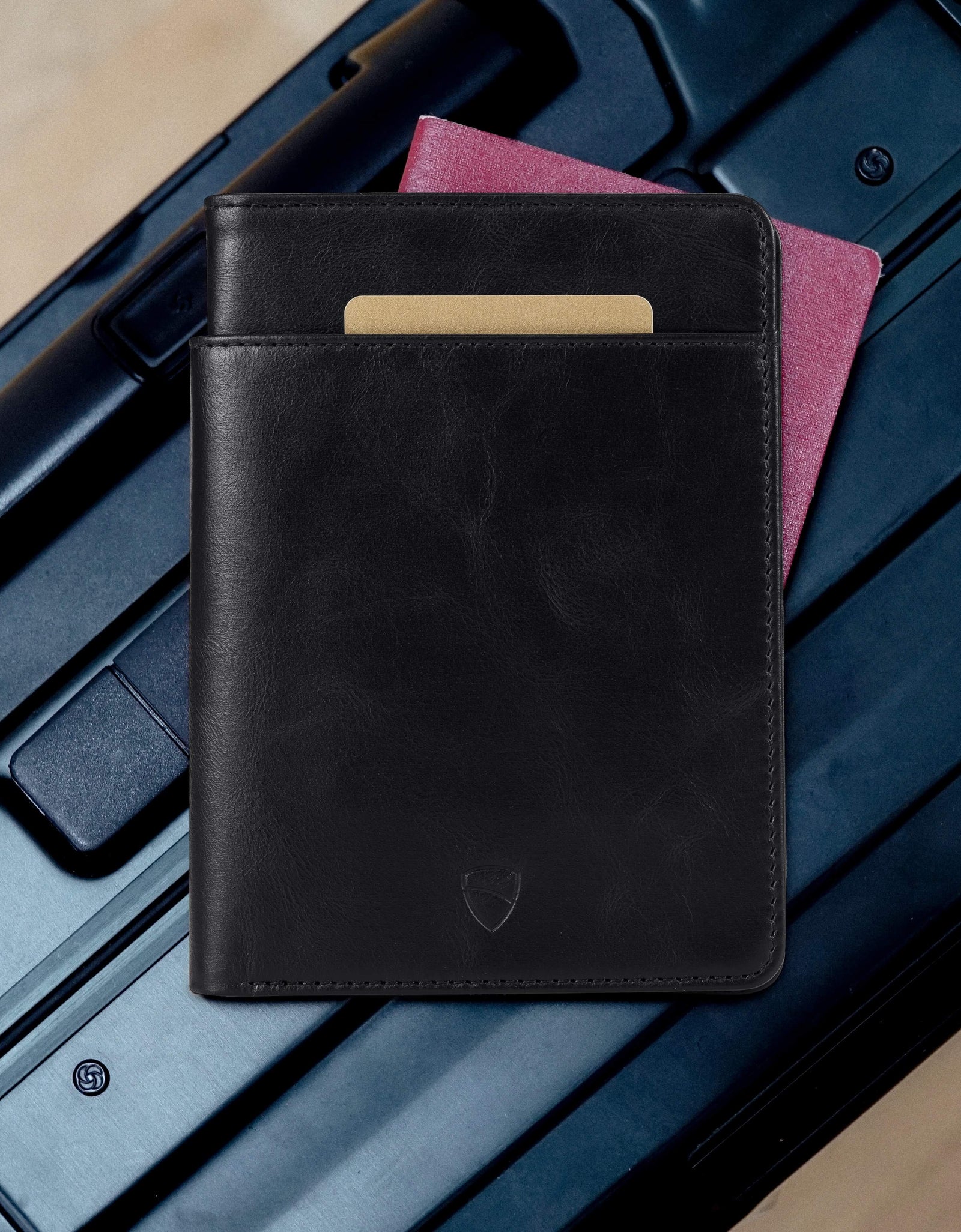 KENSINGTON Passport Wallet by Vaultskin