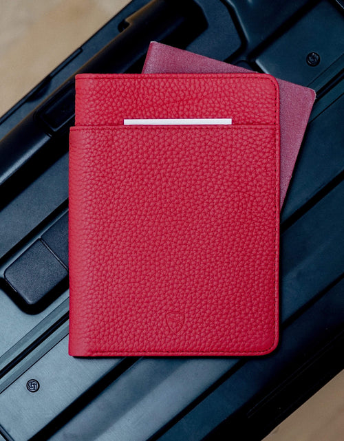 Load image into Gallery viewer, KENSINGTON Passport Wallet by Vaultskin
