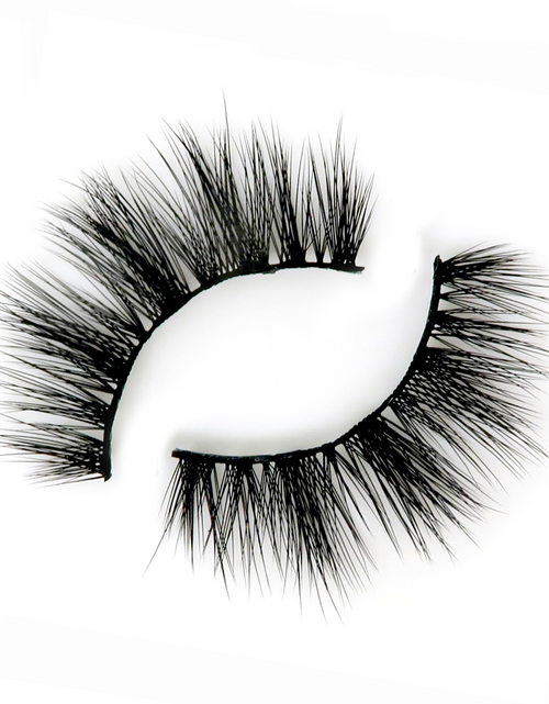 Load image into Gallery viewer, Timeless Beauty Lash Style by True Beauty Lashes

