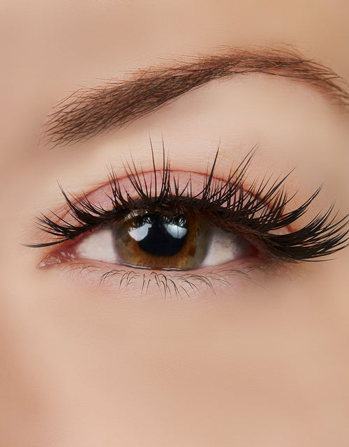 Load image into Gallery viewer, Role Model Lash Style by True Beauty Lashes
