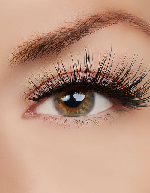 Load image into Gallery viewer, Woman of Worth (WOW!) Lash Style by True Beauty Lashes
