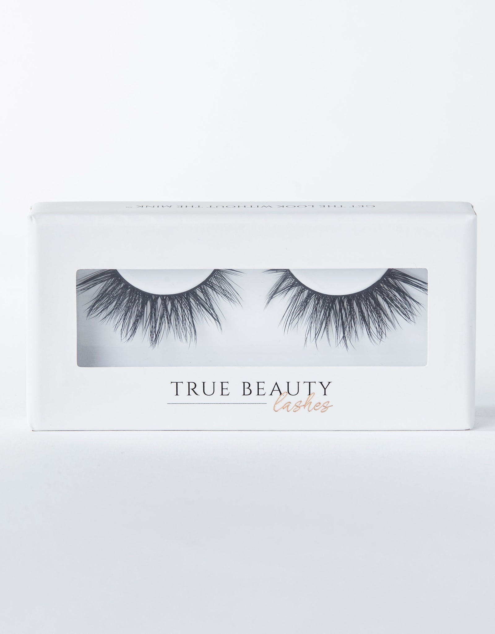 Center of Attention Lash Style by True Beauty Lashes