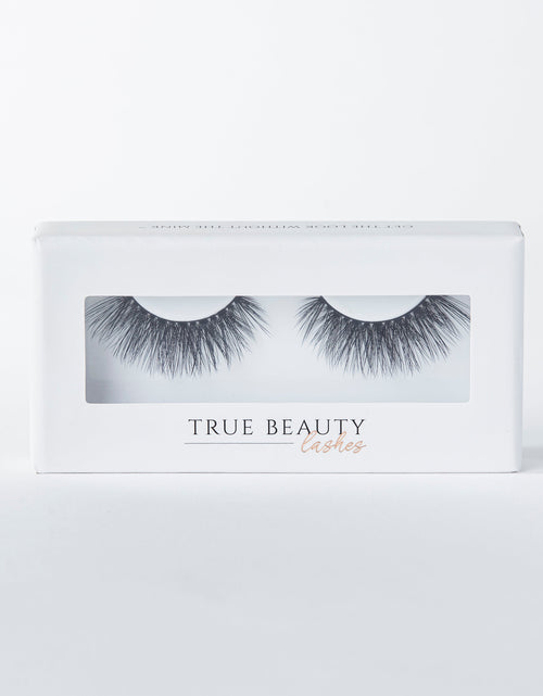 Load image into Gallery viewer, Positively Captivating Lash Style by True Beauty Lashes
