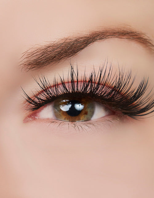 Load image into Gallery viewer, Positively Captivating Lash Style by True Beauty Lashes
