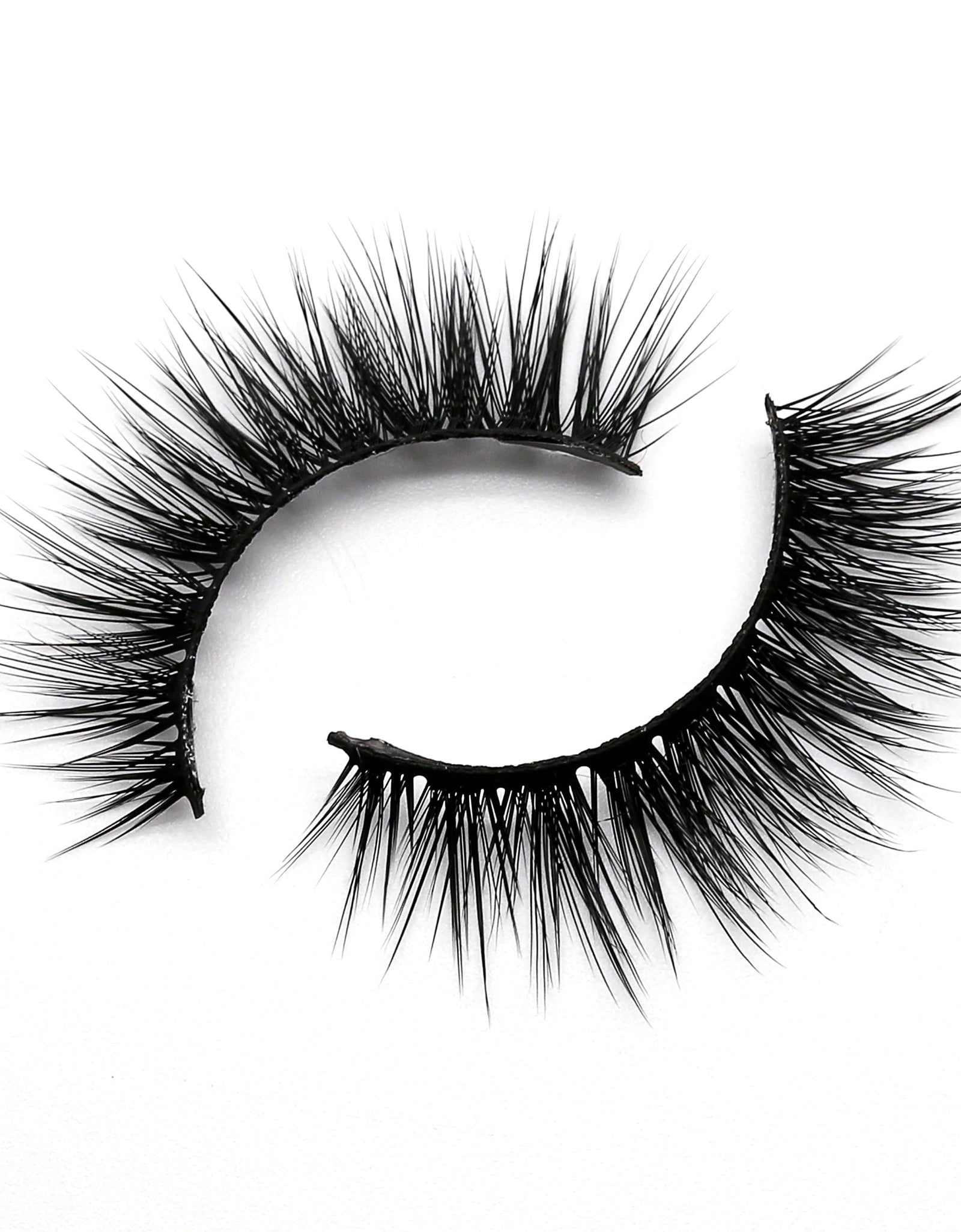 Sexy Classy Lash Style by True Beauty Lashes