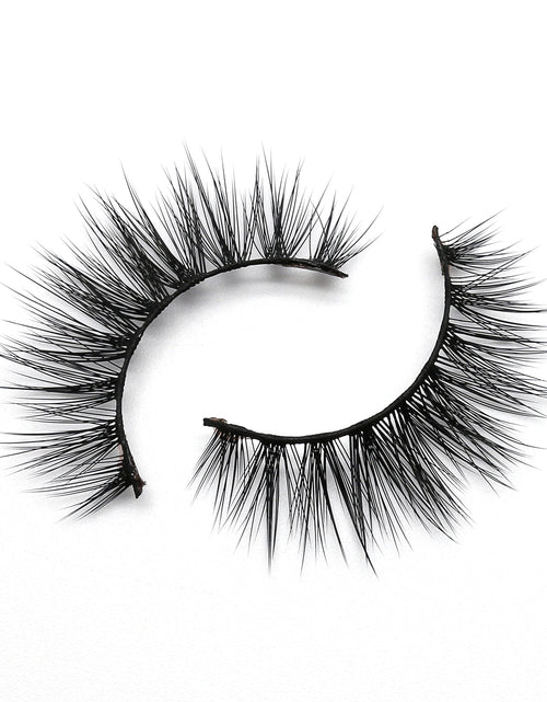 Load image into Gallery viewer, Wait for It Lash Style by True Beauty Lashes
