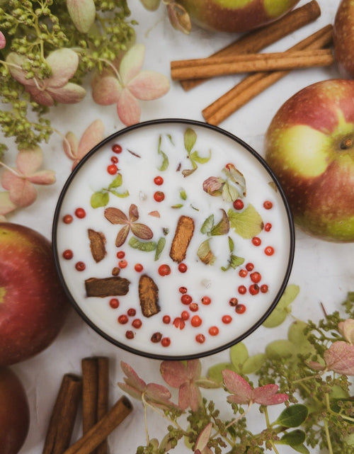 Load image into Gallery viewer, HARVEST Apple Spice Candle by Ash &amp; Rose
