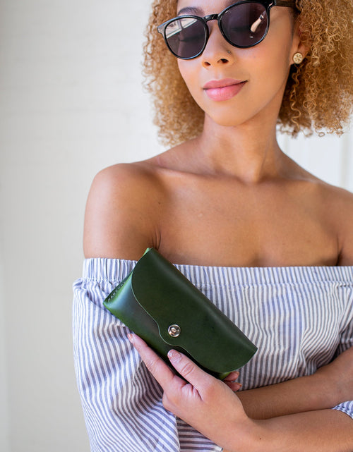 Load image into Gallery viewer, Eyeglasses Case by Lifetime Leather Co
