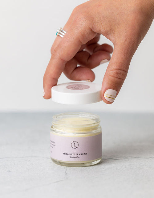 Load image into Gallery viewer, Lavender Shea Butter Body Cream by Lizush

