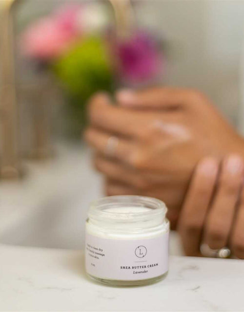 Load image into Gallery viewer, Lavender Shea Butter Body Cream by Lizush
