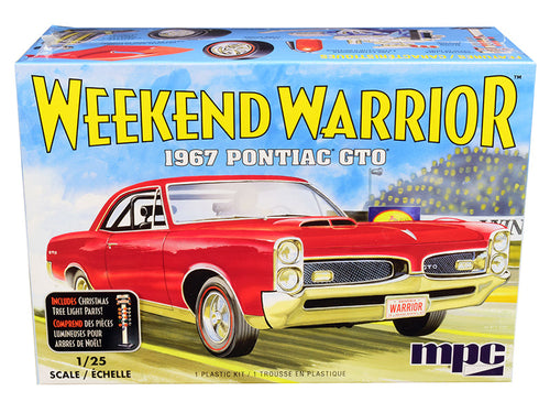 Load image into Gallery viewer, Skill 3 Model Kit 1967 Pontiac GTO "Weekend Warrior" 3 in 1 Kit 1/25 Scale Model by MPC
